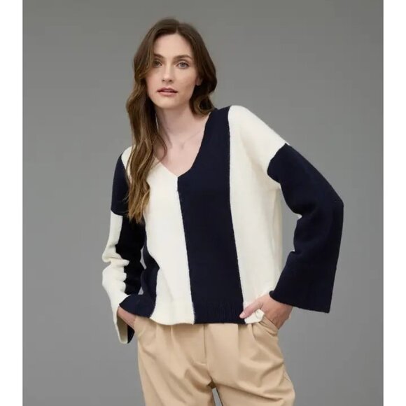 Wide Stripe V Neck Pullover Sweater - Picture 1 of 2